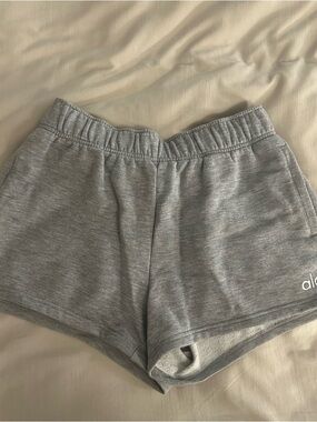 ALO Yoga Light Grey Athletic Lounge Shorts